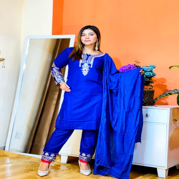 সম্পূর্ণ লেটেস্ট ডিজাইনের সিকোয়েন্স এবং এমব্রয়ডারি কাজ করা সম্পূর্ণ রেডি থ্রি-পিস কালেকশন।।BLUE
