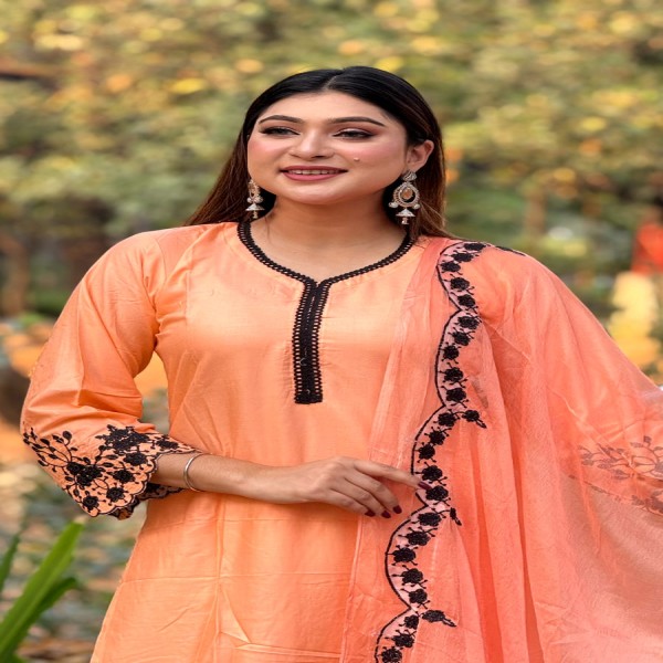 তাঁতাল কাটোওয়ার্ক এমব্রয়ডারি কাজ করা সম্পূর্ণ সেলাই করা থ্রি-পিস কালেকশন।। TA1