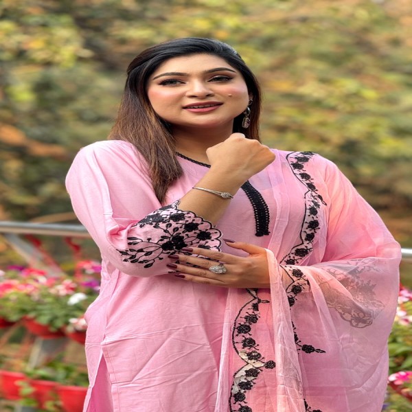 তাঁতাল কাটোওয়ার্ক এমব্রয়ডারি কাজ করা সম্পূর্ণ সেলাই করা থ্রি-পিস কালেকশন।।TA2