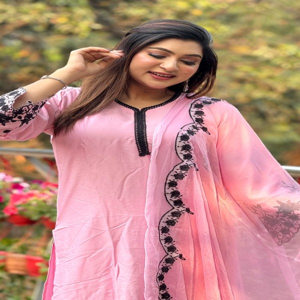 তাঁতাল কাটোওয়ার্ক এমব্রয়ডারি কাজ করা সম্পূর্ণ সেলাই করা থ্রি-পিস কালেকশন।।TA2