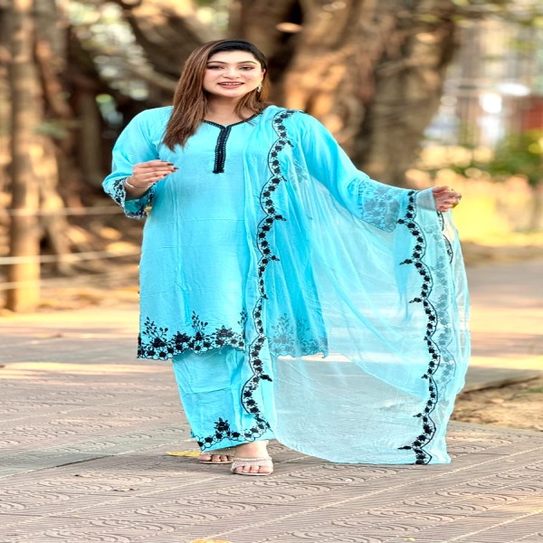 তাঁতাল কাটোওয়ার্ক এমব্রয়ডারি কাজ করা সম্পূর্ণ সেলাই করা থ্রি-পিস কালেকশন।।TA3