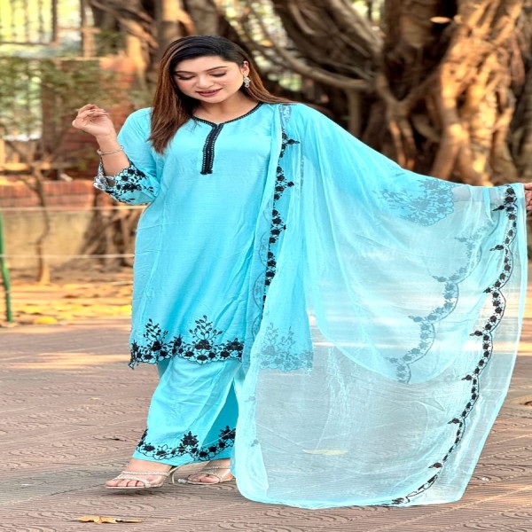 তাঁতাল কাটোওয়ার্ক এমব্রয়ডারি কাজ করা সম্পূর্ণ সেলাই করা থ্রি-পিস কালেকশন।।TA3