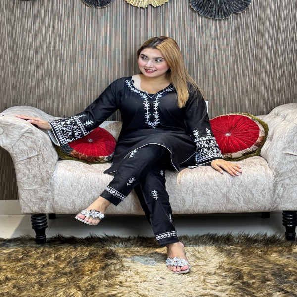 পাকিস্তানি ইন্সপায়ার্ড co-ords সেট কালেকশন। PE BLACK